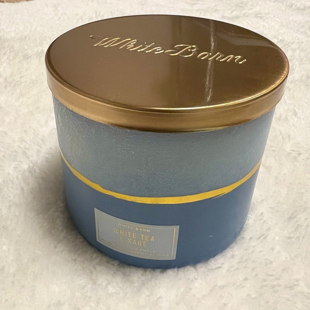 White Barn Candle Bath & Body Works Scented 3-wick - White Tea & Sage